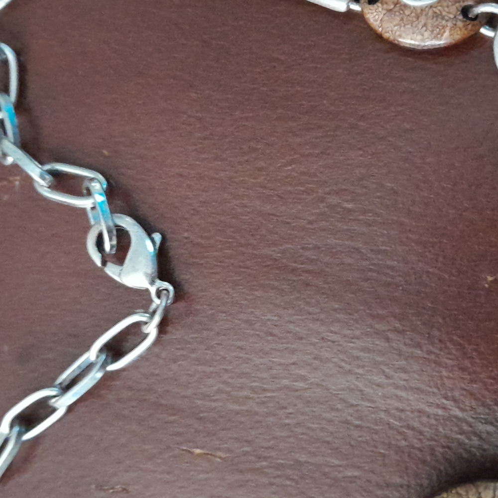 Necklace - Picture 2 of 3
